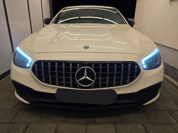 Maler Köln für hochwertige Fassadenarbeiten in der Kölner Innenstadt